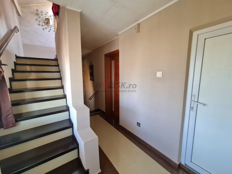 Vila 6 Camere - Domnesti