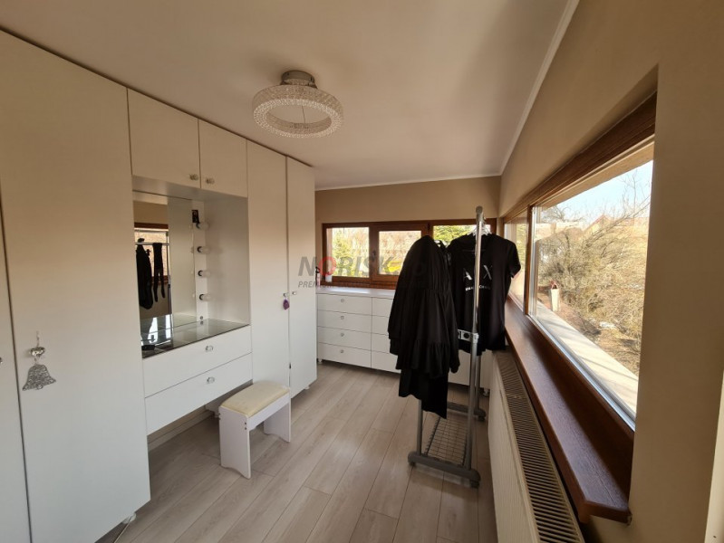 Vila 6 Camere - Domnesti