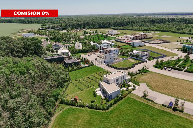 Comunitate exclusivistă - vilă modernă în mijlocul naturii