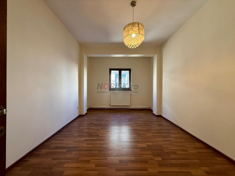 Vilă versatilă pentru locuit sau activitate profesională | Zona Brâncoveanu