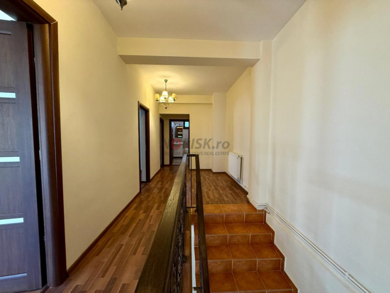 Vilă versatilă pentru locuit sau activitate profesională | Zona Brâncoveanu