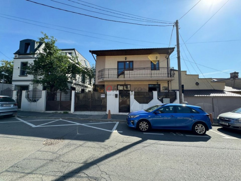 Vilă versatilă pentru locuit sau activitate profesională | Zona Brâncoveanu