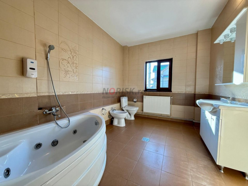 Vilă versatilă pentru locuit sau activitate profesională | Zona Brâncoveanu