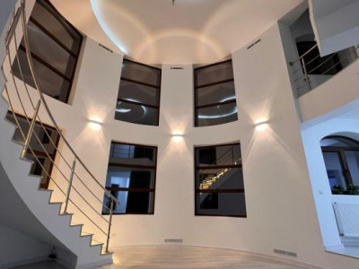 VILA Unicat I Arhitectură MODERNISTA - Prel. Ghencea | Rezidențial/Business