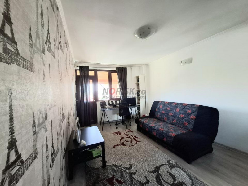 5 Camere | 217 MP | Panoramic | Etaj 2 + mansarda | Parcare | Centrală