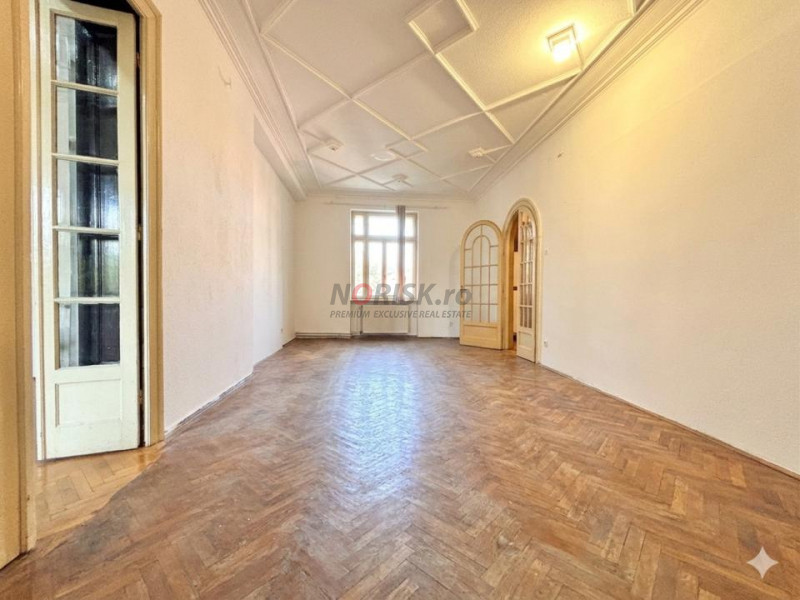 FARA Comision | Proprietate interbelică cu detalii originale | 93 mp | Mosilor