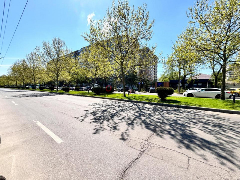 0%  | Vedere parc Bloc 1980 | 3 camere, Decomandat, 2 băi + Parcare METROU 5 min