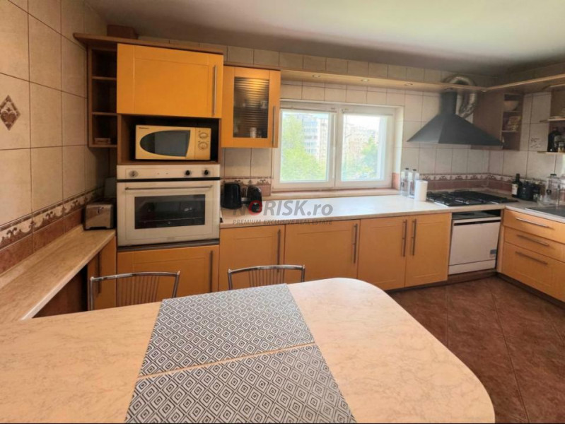 3 Camere | Nerva Traian | Timpuri Noi | 85MP | Decomandat | Etaj 6/8