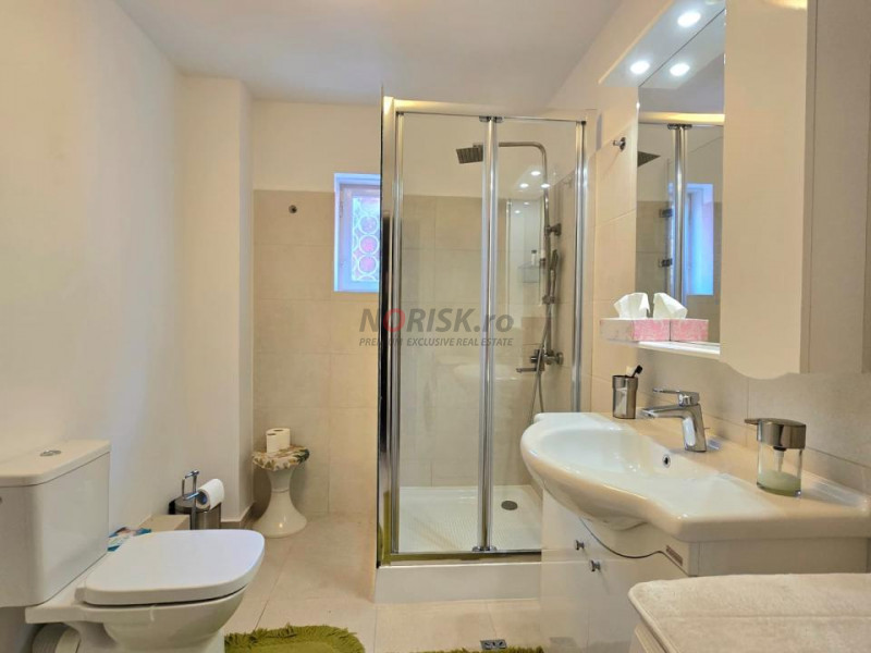 Refugiu de weekend sau business turistic, vila spatioasa, teren 1632 mp 