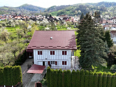 Refugiu de weekend sau business turistic, vila spatioasa, teren 1632 mp 