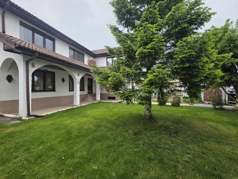 Casă Individuală în Pipera | 242 mp | Zonă Liniștită | Curte Privată