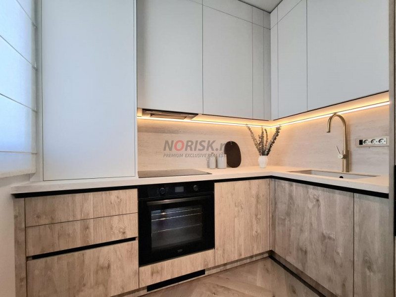 4 Camere I Unirii I Lux-Panoramic I 94 MP I 2020 I Parcare