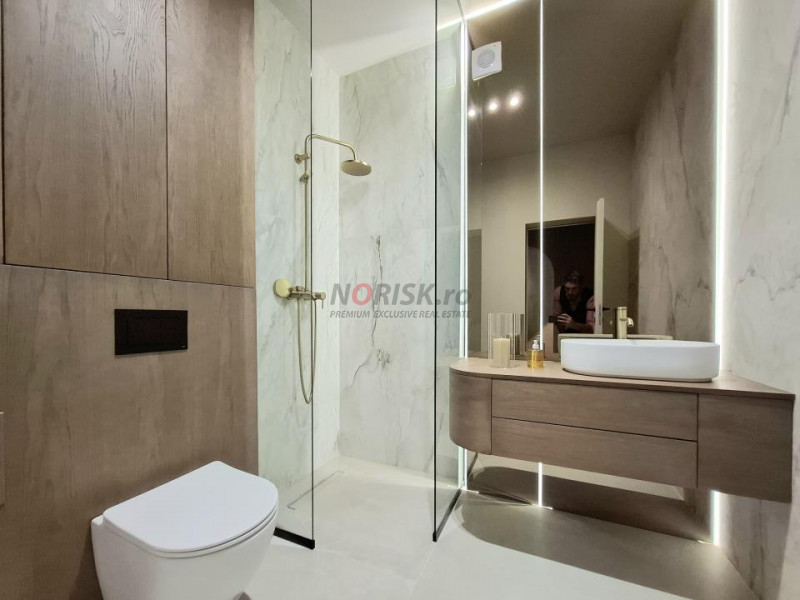 4 Camere I Unirii I Lux-Panoramic I 94 MP I 2020 I Parcare