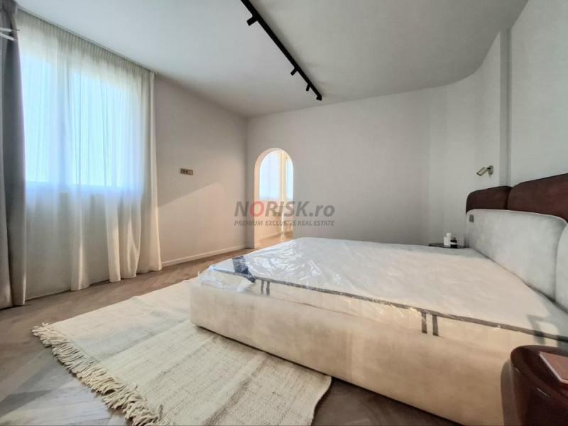 4 Camere I Unirii I Lux-Panoramic I 94 MP I 2020 I Parcare