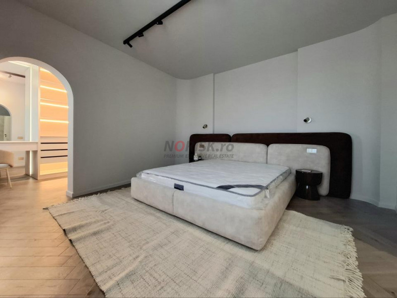 4 Camere I Unirii I Lux-Panoramic I 94 MP I 2020 I Parcare