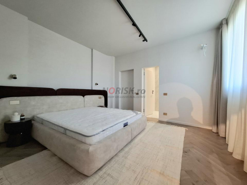 4 Camere I Unirii I Lux-Panoramic I 94 MP I 2020 I Parcare