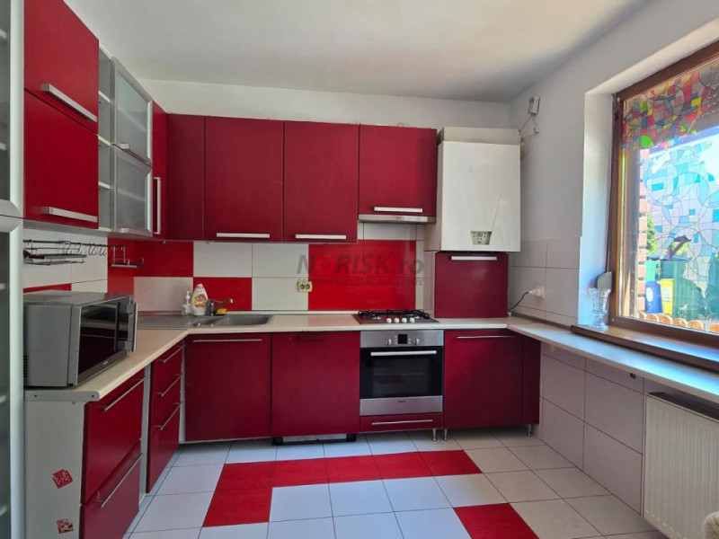 Domus Stil Pipera (Confort Residence) - vila 4 dormitoare + curte