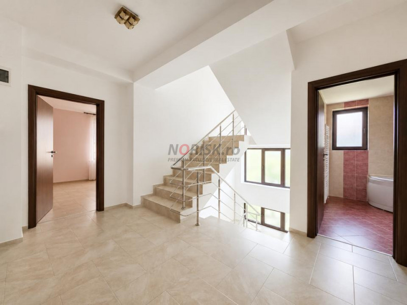 Vilă 6 camere Crevedia | 243 mp utili | Spațiu pentru întreaga familie