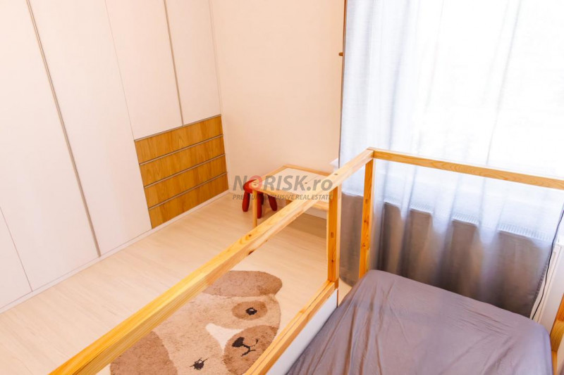 DUPLEX 3 Camere pe 2 niveluri 90mp, GATA de Mutat, OBOR 2 min METROU
