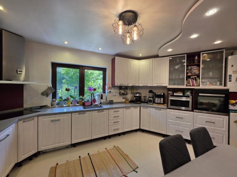 Family Villa lângă Pădure & Lac | 7 Camere | Corbeanca