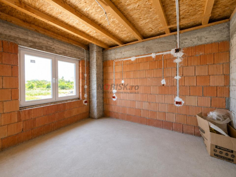 Build Your Dream Home | Premium Villa | Izvorani