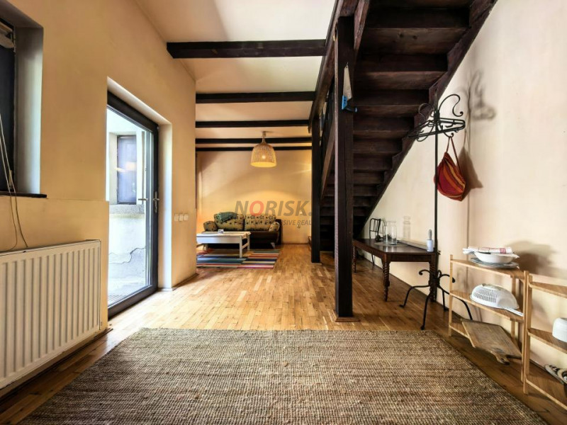 MAI mult decât un Apartament: 188 mp și CURTE în Domenii la 10 minute de Metrou