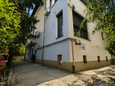 MAI mult decât un Apartament | 188 mp și CURTE în Domenii la 10 minute de Metrou