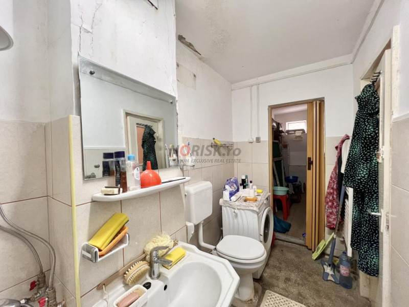 3 Camere I Vizavi de Parc PUCIOASA I 75 MP I Oportunitate !