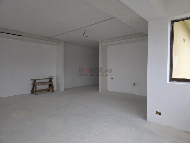 Top Floor Living – Penthouse cu 5kW Panouri Fotovoltaice Incluse