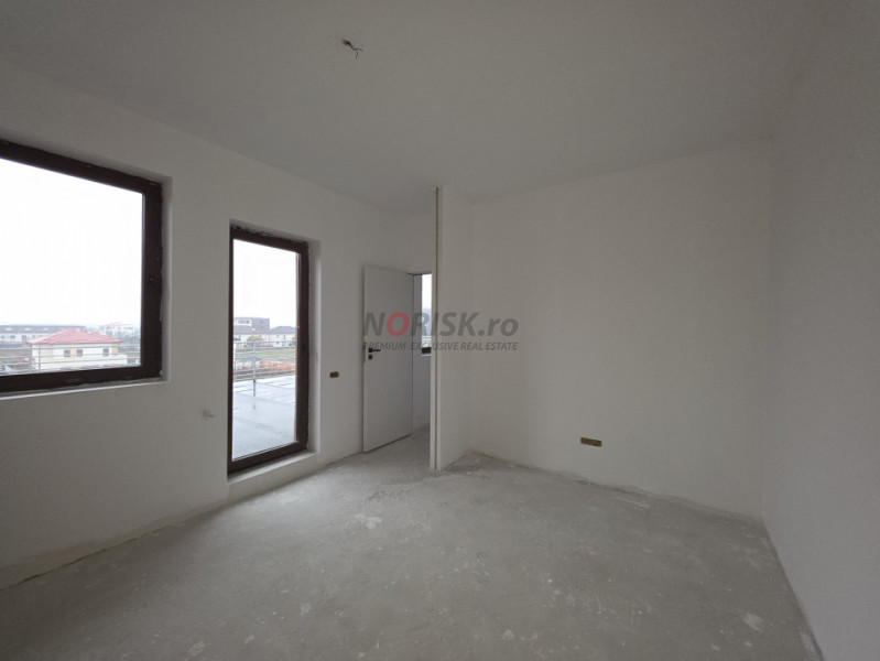Top Floor Living – Penthouse cu 5kW Panouri Fotovoltaice Incluse