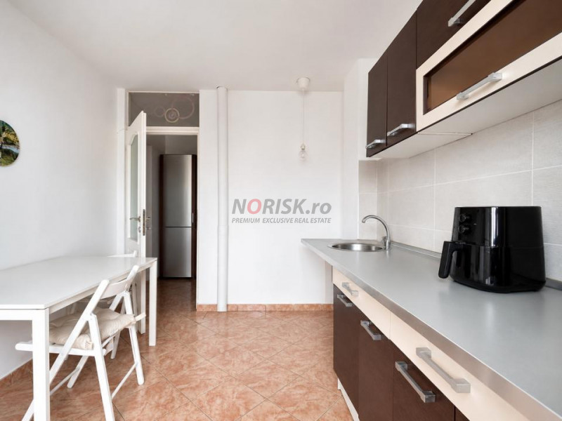 0% 3 camere DECOMANDAT, 2 băi și Parcul Liniei aproape Gorjului Moinesti 5 min M