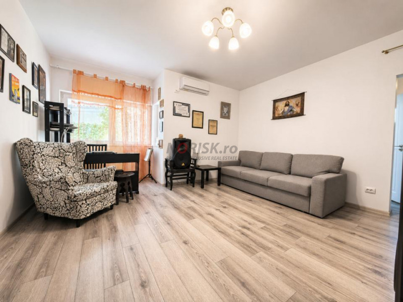 0% Comision | 2 Camere cu farmec 70MP | Renovat 2023, tavane înalte, FARA Risc 