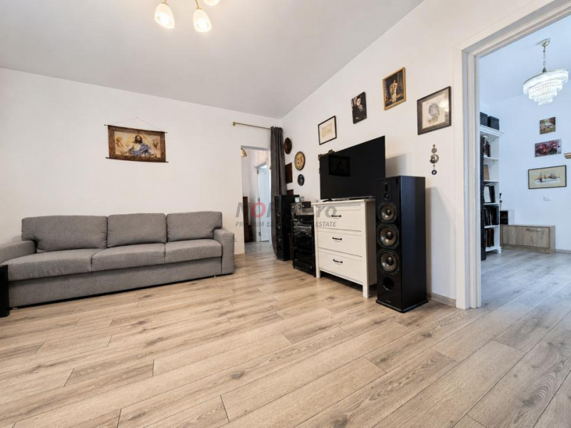 0% Comision | 2 Camere cu farmec 70MP | Renovat 2023, tavane înalte, FARA Risc 