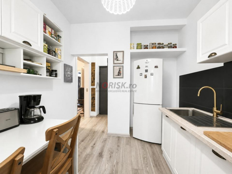 0% Comision | 2 Camere cu farmec 70MP | Renovat 2023, tavane înalte, FARA Risc 