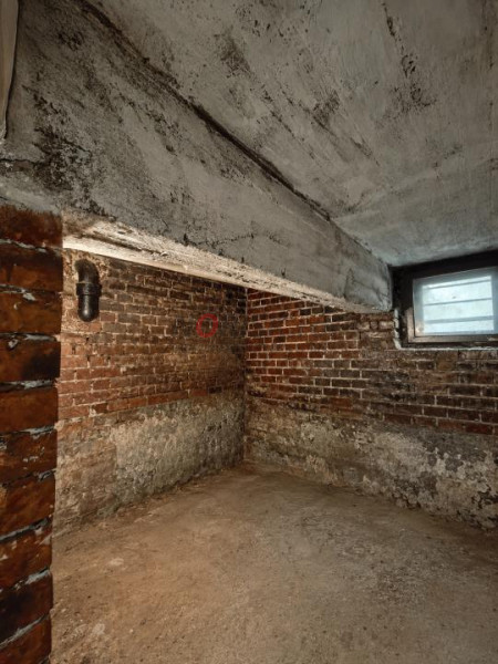 0% Comision | 2 Camere cu farmec 70MP | Renovat 2023, tavane înalte, FARA Risc 