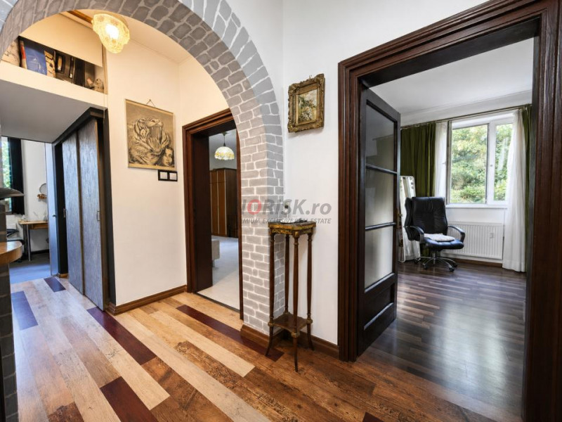 Mai mult SPAȚIU decât te aștepți | 2 camere + Boxa 84mp | BLOC Rusesc JIULUI