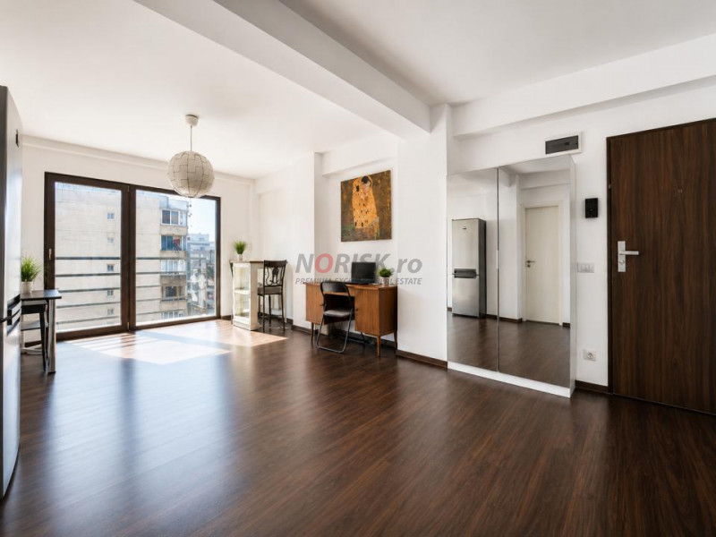 2 Camere Nerva Traian | Bloc 2014 | 51 MP | 