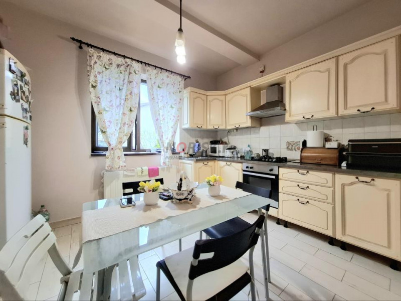 VILĂ 5 CAMERE CORBEANCA | 205MP | Curte | 550MP | Centrală | Panouri & baterie 