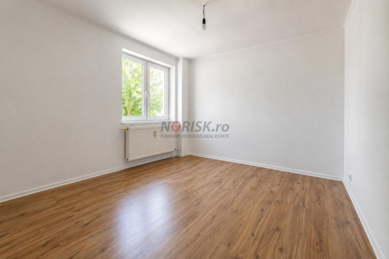 2 Camere • 49 mp • Etaj 4/10 • Sector 3 • AUCHAN TITAN • RENOVAT