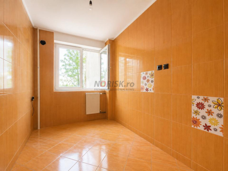 2 Camere • 49 mp • Etaj 4/10 • Sector 3 • AUCHAN TITAN • RENOVAT