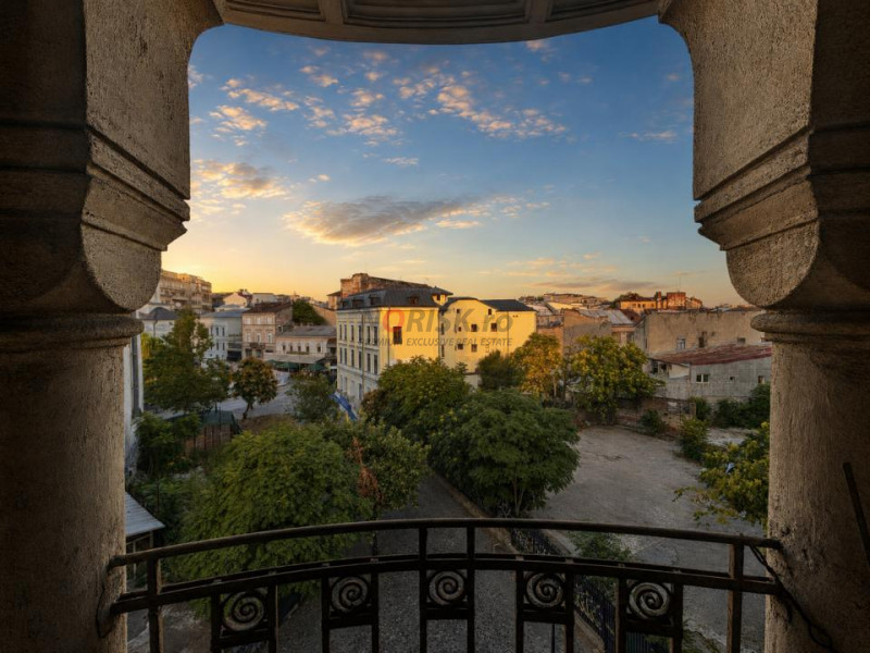 0% COMISION 118mp + Boxa în Centrul Vechi | 4 camere, Etaj 4 și Centrală proprie