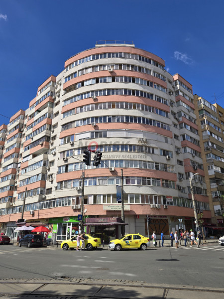 Lacul Tei | 3 camere, 98,5 mp | 2 băi, 3 balcoane | bloc reabilitat