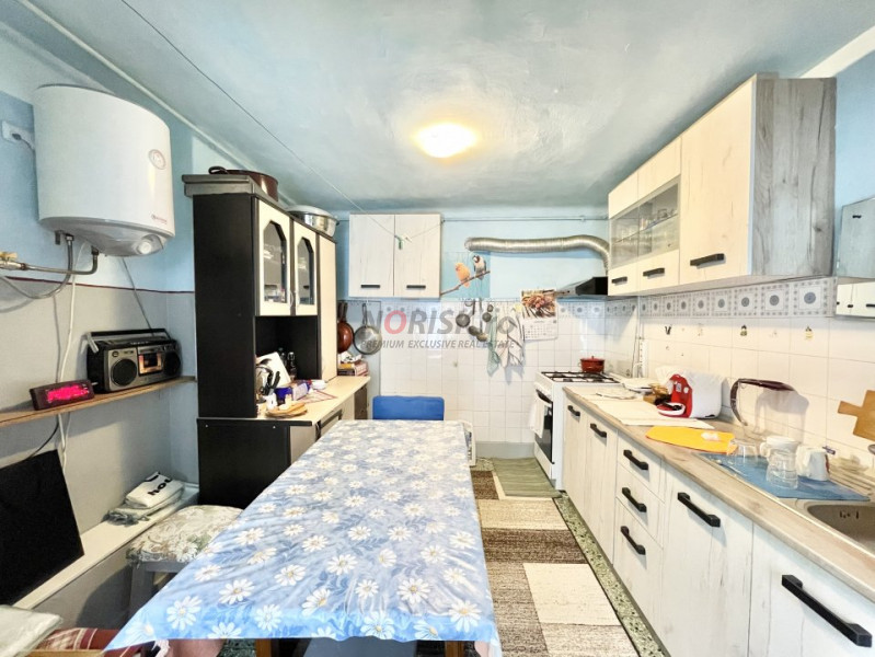 Casă 5 Camere | 131MP | POLONĂ | Teren 424MP | Centrală | Parcare 