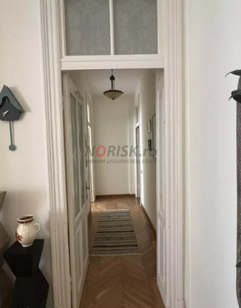 Apartament boem 128 mp | 50 m de Cișmigiu | renovat integral | parcare