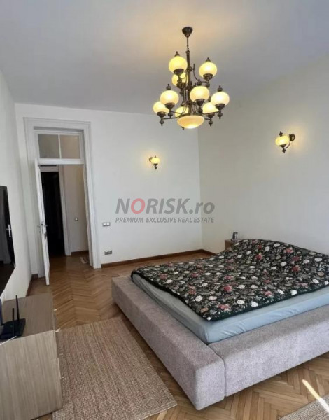 Apartament boem 128 mp | 50 m de Cișmigiu | renovat integral | parcare