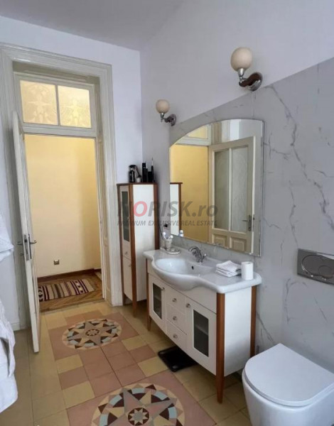Apartament boem 128 mp | 50 m de Cișmigiu | renovat integral | parcare