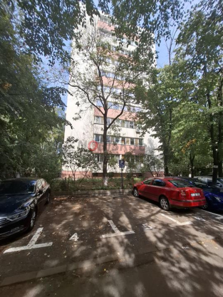 2 Camere | Basarabia | 59 MP | Centrală | Parcare | 200 m Metrou | Boxă 