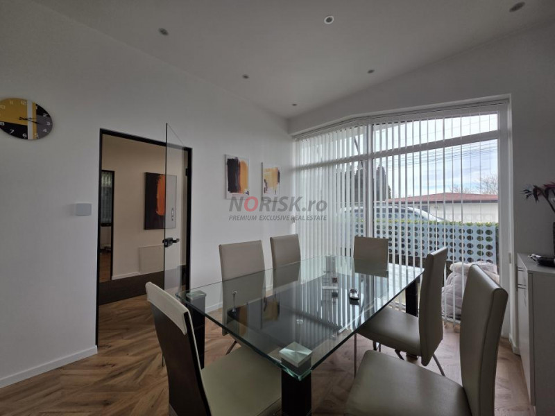 Private Estate lângă București | Vilă, Piscină & Sport Court