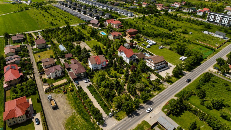 Oportunitate Rară în Ciorogârla– 8.000 mp Teren | Dublu Acces Asfaltat
