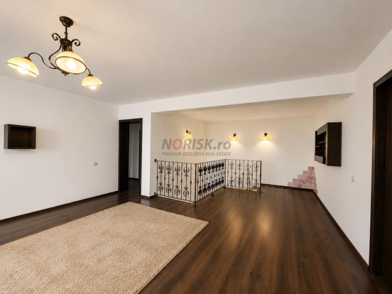 Casă Individuală în Pipera | 242 mp | Zonă Liniștită | Curte Privată